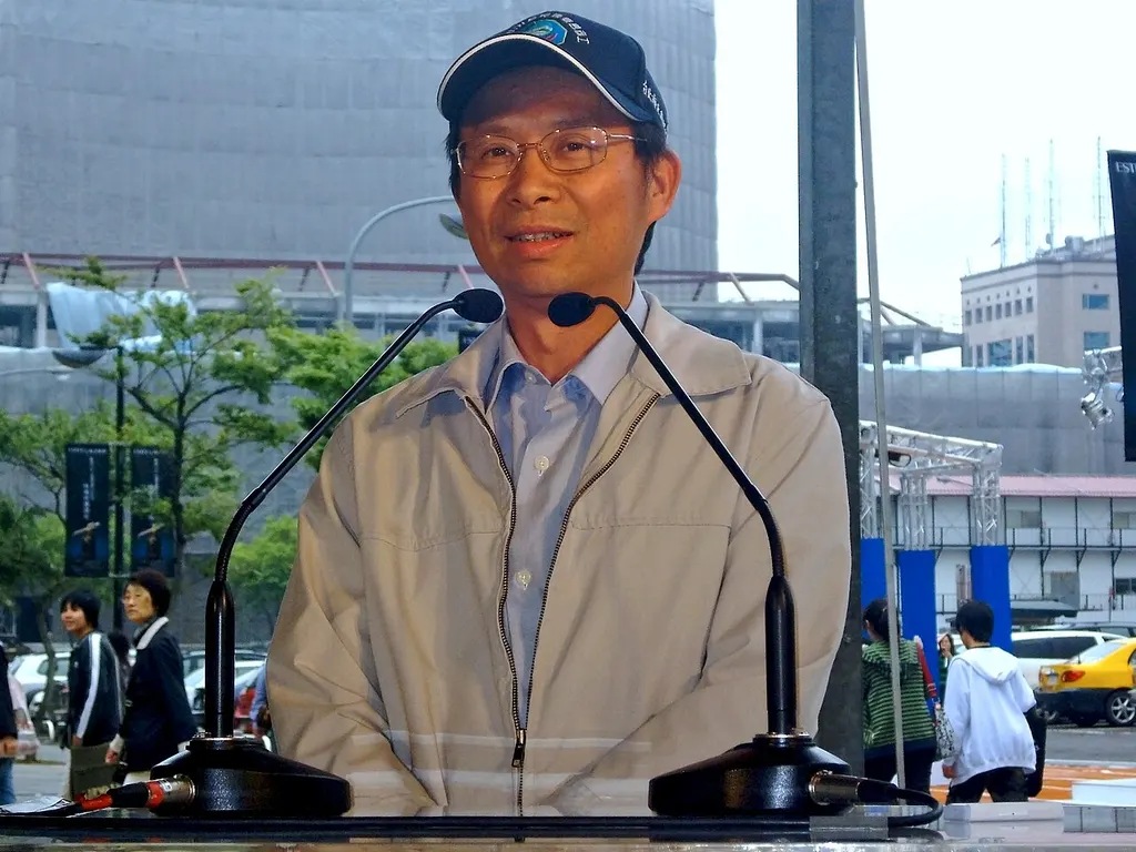 Portrait of Stephen Shen