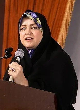 Portrait of Zahra Eshraghi