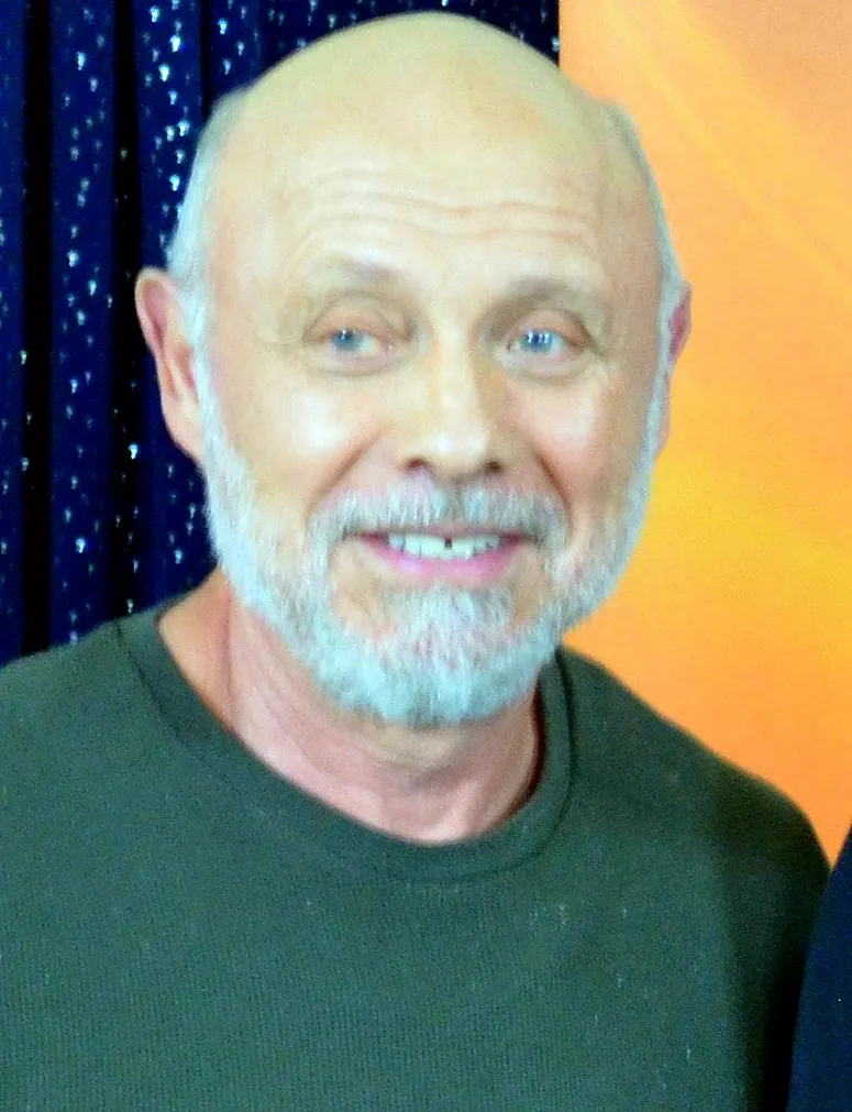 Retrato de Héctor Elizondo