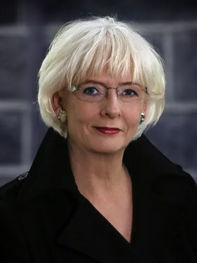 Portrait of Jóhanna Sigurðardóttir
