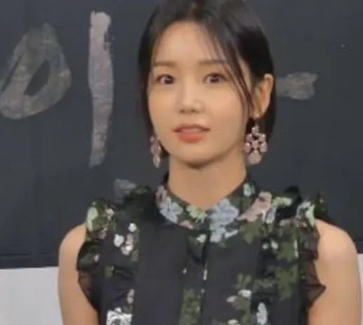 Portrait of Nam Gyu-ri