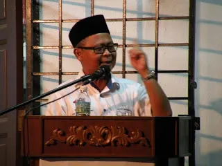 Portrait of Mohd Shamsudin Lias