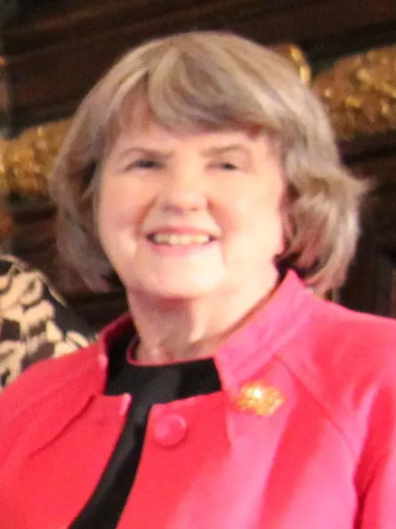 Portrait of Sandra Masin