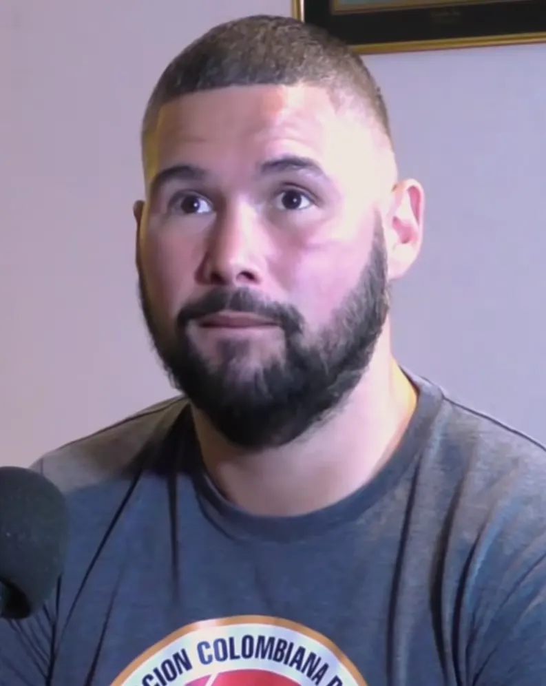 Portret van Tony Bellew