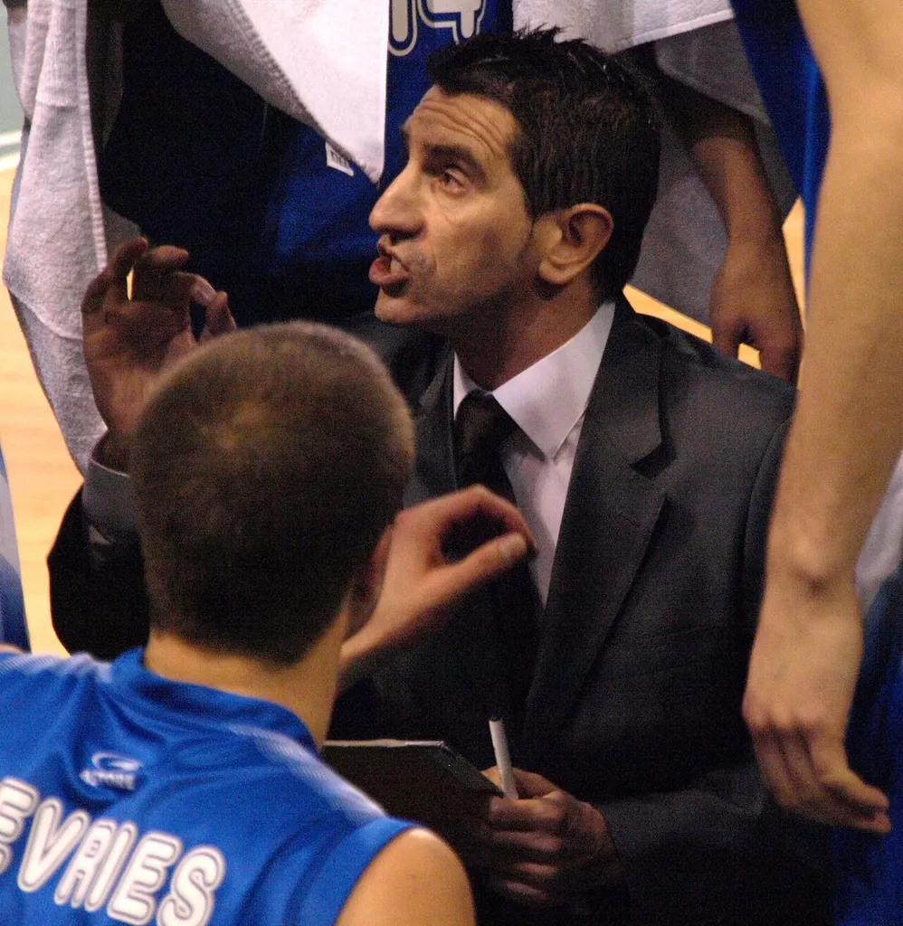 Portrait of Edu Torres
