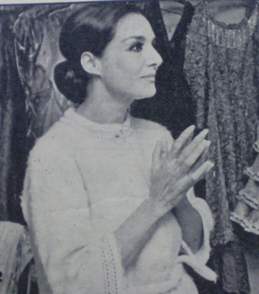 Portrait of Nati Mistral