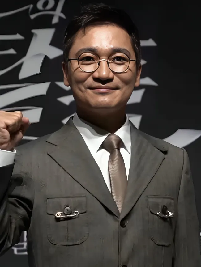 Portrait of Jo Jae-yun