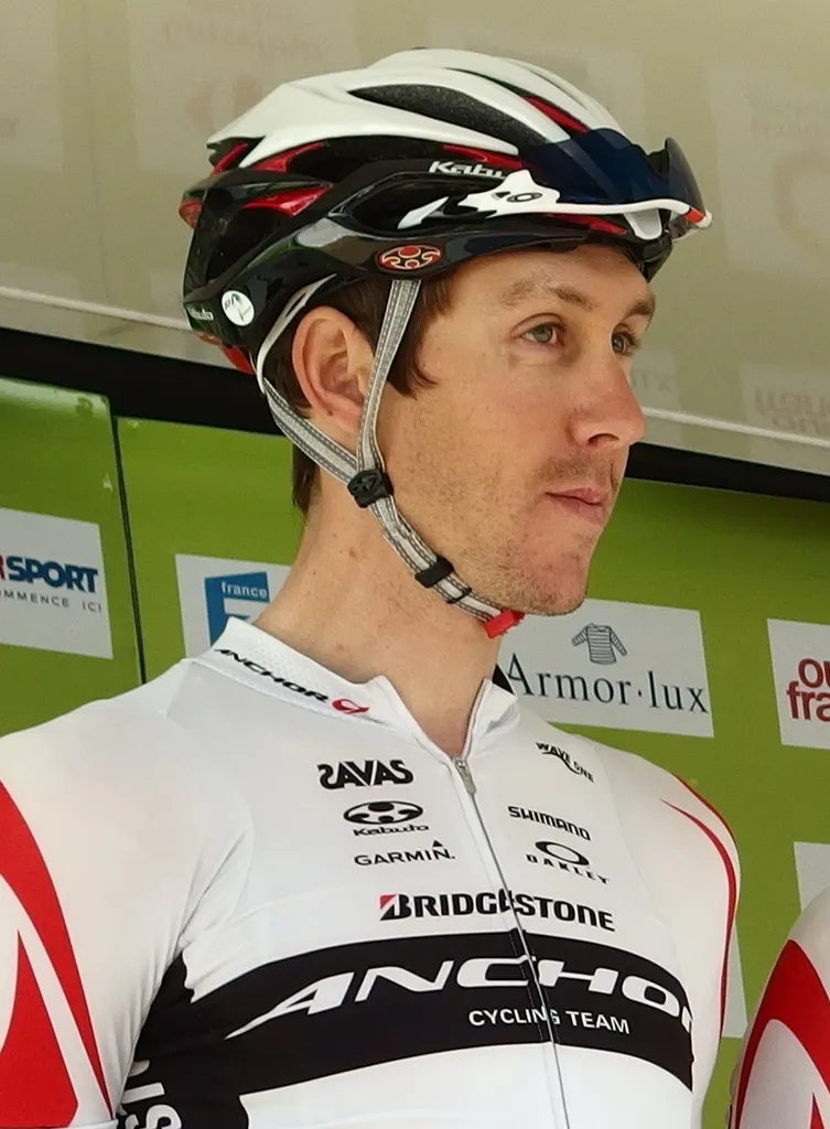 Portrait of Damien Monier