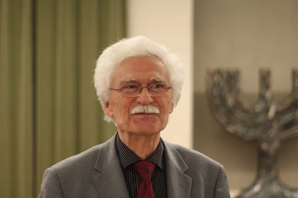 Portrait of Dieter Schenk