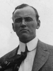 Portrait of Mit Simms