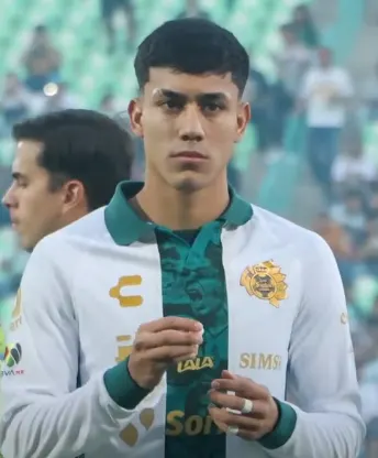Portrait of Omar Campos