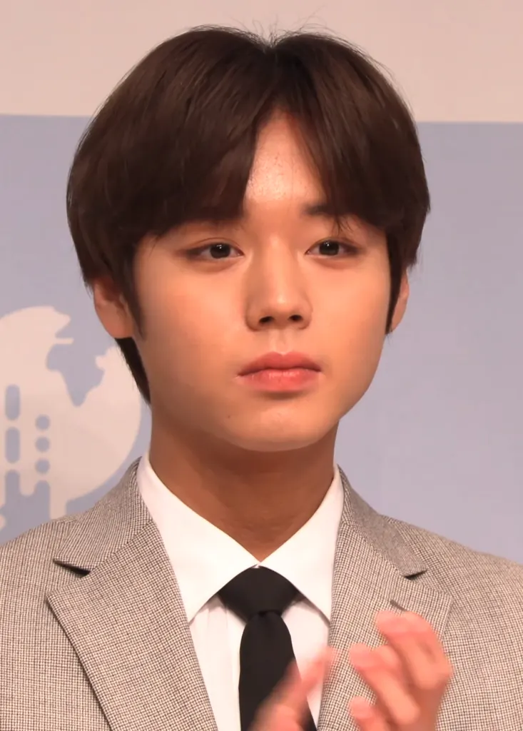 Portrait of Park Ji-hoon