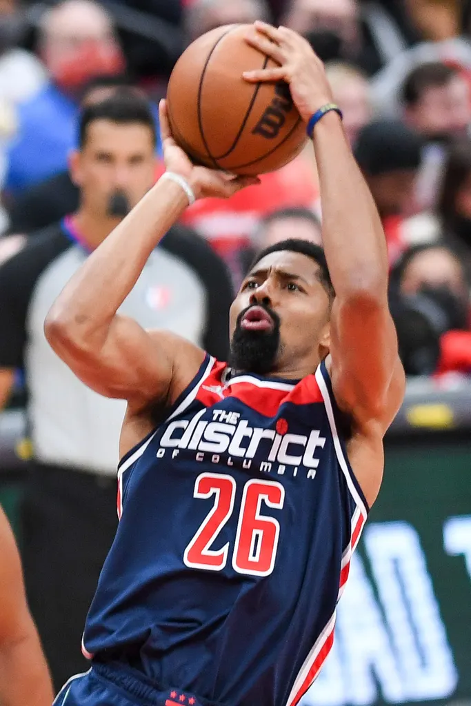 Portrait of Spencer Dinwiddie